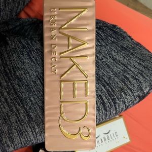 Urban decay naked 3 palette